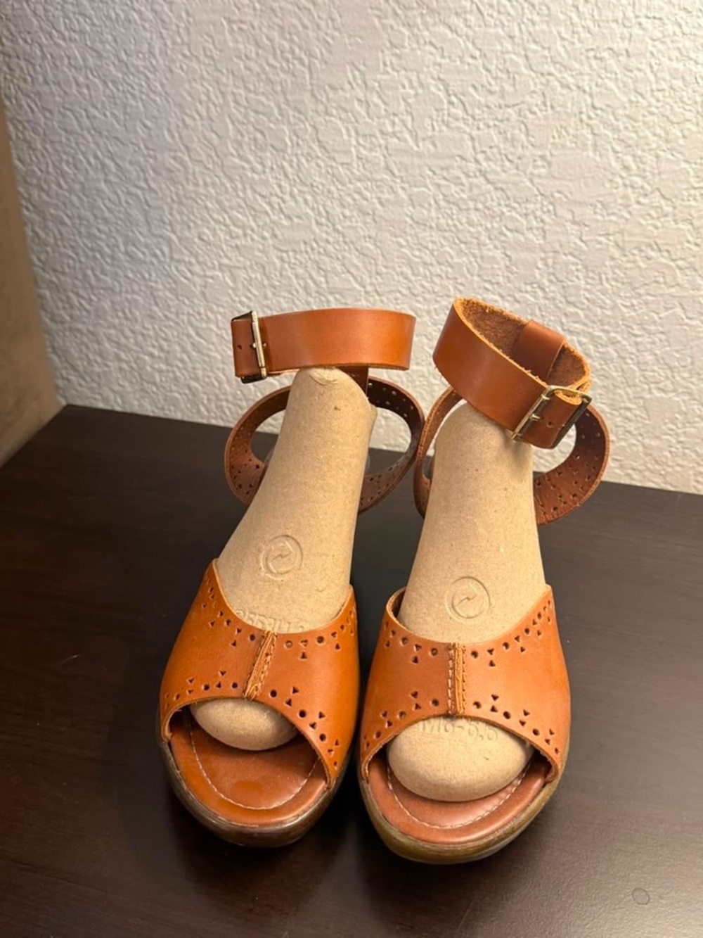 Sotto Sopra Made In Italy Brown Leather Cutout Comfort Wedge Sandals 7.5